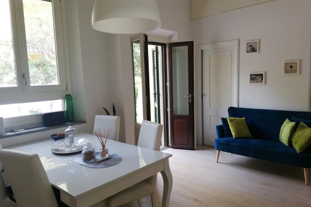 Flower Garden Apartment Vicino Al Centro ฟลอเรนซ์ ภายนอก รูปภาพ